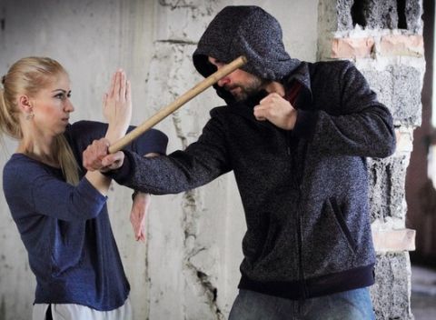 Dvojmesačný kurz WingTsun - inteligentná sebaobrana vhodná pre mužov aj pre ženy.