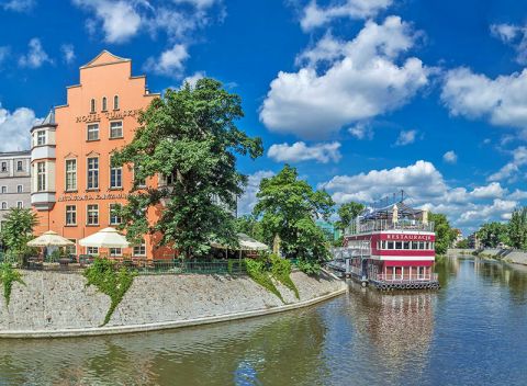 Romantika v poľských Benátkach: krásny Wroclaw v hoteli na ostrove v centre mesta s polpenziou.