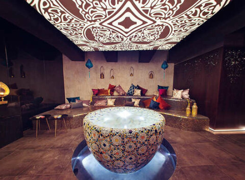 Romantika v Oriental Luxury Spa s degustačnou večerou v Hoteli Zlatý Kľúčik