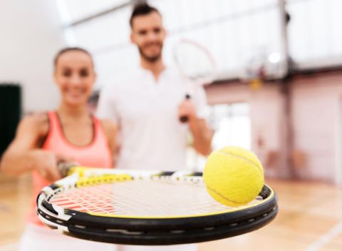 Tenista ako Cibulková? Tenis s trénerom alebo prenájom tenisového kurtu v Petržalke.