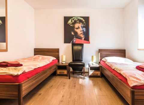 Pobyt v dizajnovom hoteli Múza Košice s originálnymi dielami Andyho Warhola blízko centra mesta a letiska.