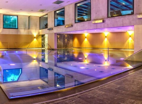 Tirolsko: Luxusný Alpenlove - Adult Spa Hotel **** s polpenziou a neobmedzeným wellness s bazénom a vírivkou
