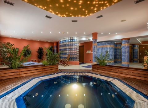 Wellness pobyt pre dve osoby s raňajkami či polpenziou v Penzióne Fontána*** Bešeňová.