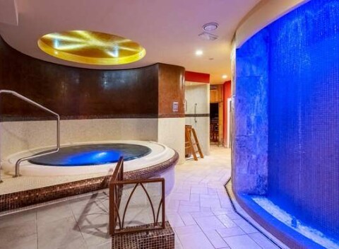 Wellness pobyt s polpenziou v hoteli Magnus**** v Trenčíne