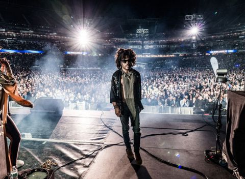 Vstupenka na rockový koncert nezameniteľného Lennyho Kravitza - RAISE VIBRATION TOUR 2018.