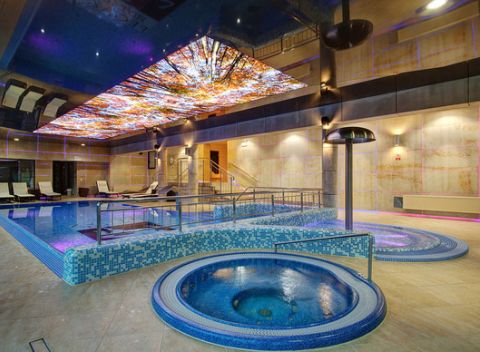 Neobmedzený oddych vo wellness s ubytovaním a polpenziou v poľskom hoteli Pegaz****.