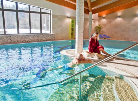 Beskydy s nádychom luxusu v 4* hoteli pri meste Rožnov pod Radhoštěm s wellness a polpenziou.