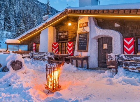 Vysoké Taury: Bad Gastein v štýlovom MONDI Bellevue Alm *** s wellness, raňajkami a zľavovou kartou + darček