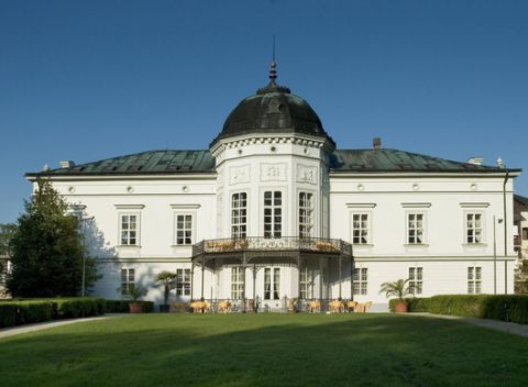 Leto na zámku pre dvoch v šľachtickom Park Hoteli Tartuf s neobmedzeným vstupom do wellness.