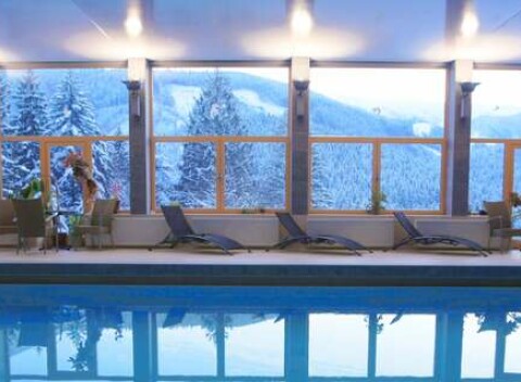 Vianoce a Silvester v Hoteli Boboty*** pri ski centre Vrátna Malá Fatra s wellness