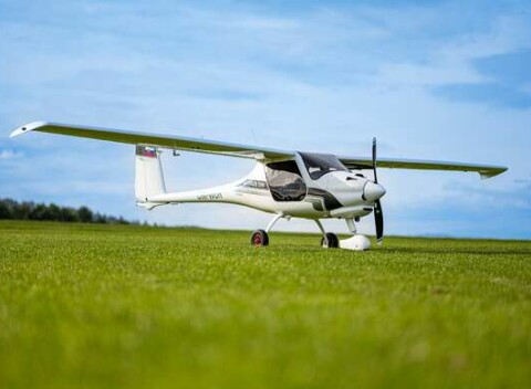 Zážitkový let s možnosťou pilotovania športového lietadla PIPISTREL VIRUS SW 121 pre 1 osobu