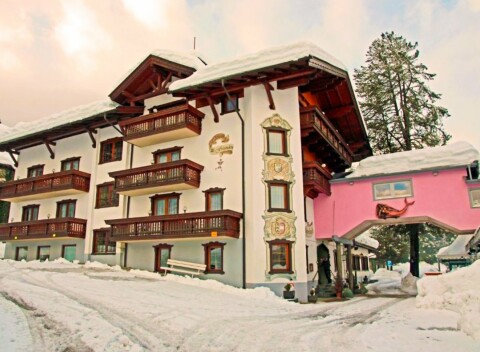 Rakúske Alpy v Hoteli Margarethenbad **** s polpenziou, neobmedzeným wellness s vírivkou a poukazom na kúpeľ