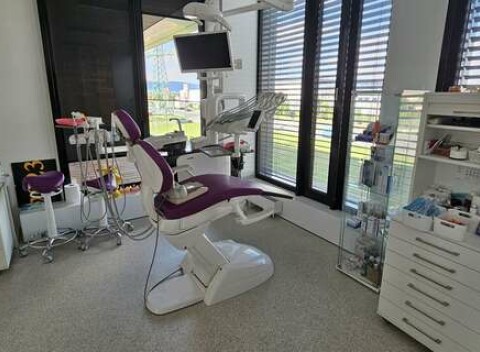 Komplexná vstupná prehliadka vrátane RTG a dentálnej hygieny v Bratislave