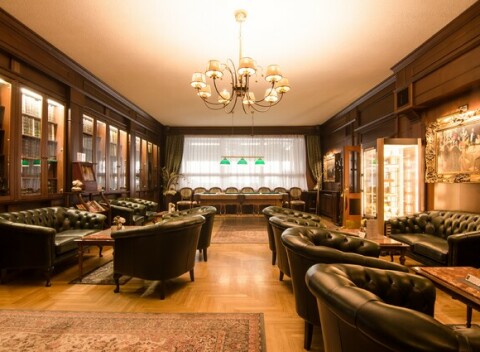 Grand Hotel Sergijo Residence**** - Načerpajte tu silu z prírodných liečivých zdrojov a z prechádzky po krásnom kúpeľnom parku.