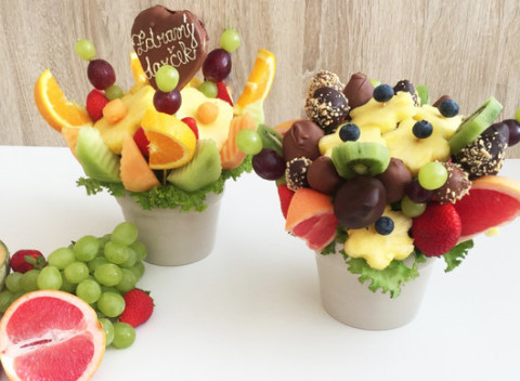 Zdravé ovocné kytice alebo ovocná bonboniéra...a nielen zdravé, ale aj krásne a chutné!