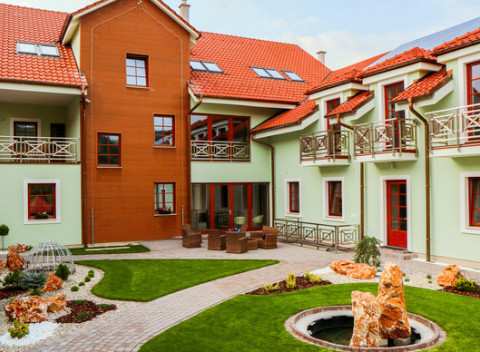 Dovolenka v centre jedného z najmenších miest Slovenska v penzióne Tri Koruny.