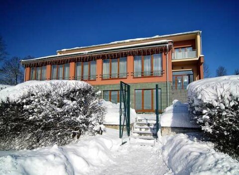 Hotel Lučivná*** pod štítmi Vysokých Tatier s wellness a ďalšími zľavami či skipasom do Snowpark Lučivná