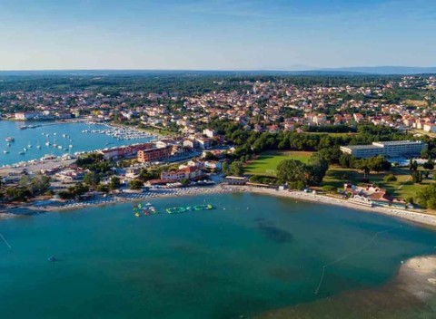 Fantastická rodinná dovolenka na Istrii v 3* hoteli Koral Medulin s raňajkami.