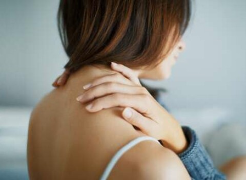 Masáž krčnej chrbtice alebo celotelová masáž v salóne Lucia_fyzio v Ružinove