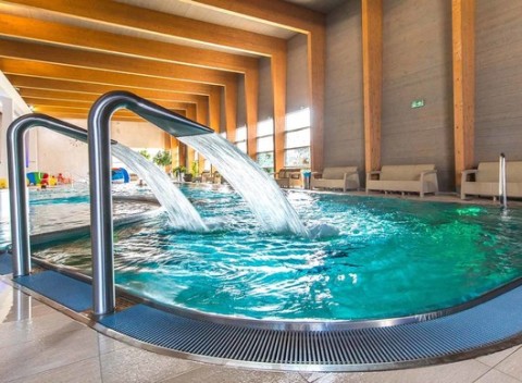 Vstup do obľúbeného aquaparku Relax Aqua & Spa v Trnave s vodným svetom a wellness.