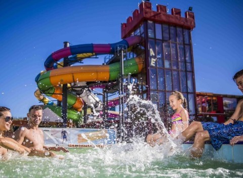 Celodenná zábava v Tatralandii s halloweenskym IQ parkom či za doplatok 2€ vo vodnom parku Bešeňová.