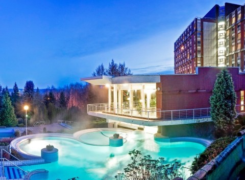 Hévíz v Health Spa Hoteli Aqua **** s all inclusive a neobmedzeným wellness.