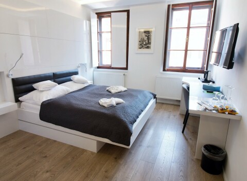 Pardubice: Pobyt v historickom centre v Hoteli 100 *** s raňajkami a krásnym výhľadom na renesančný zámok