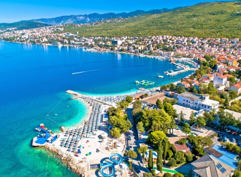 Crikvenická riviéra iba 200 m od pláže v Hoteli Annex Slaven *** s polpenziou + deti do 12 rokov zdarma ​