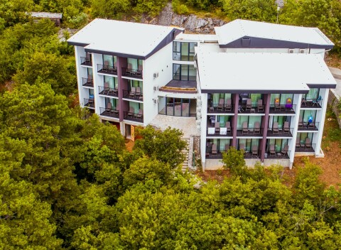 Chorvátsko: Crikvenica 650 m od mora v Resorte Ad Turres *** s polpenziou a bazénom + deti do 12 rokov zdarma