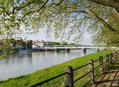 Relax v Piešťanoch s polpenziou a bahenným zábalom v hoteli Satelit***.