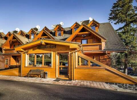 Tatranský penzión Snežienka len 400 m od lanovky na Skalnaté pleso + zľava do AquaCity Poprad