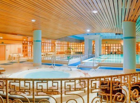 Budapešť blízko centra v The Aquincum Hoteli Budapest **** s termálnymi bazénmi.