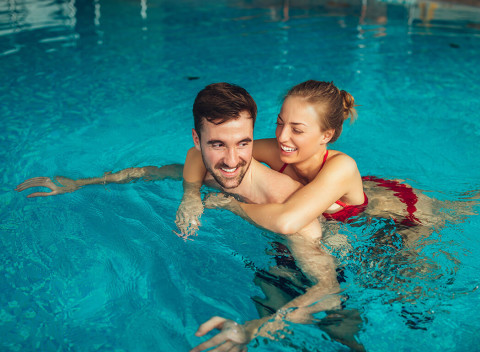 Oddych pri slanom prameni Podhájska pre celú rodinu v Apartmánoch Podhájska.