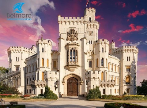 Český Krumlov: 3-dňový zájazd na historický festival Slávnosti päťlistej ruže a zámku Hluboká.