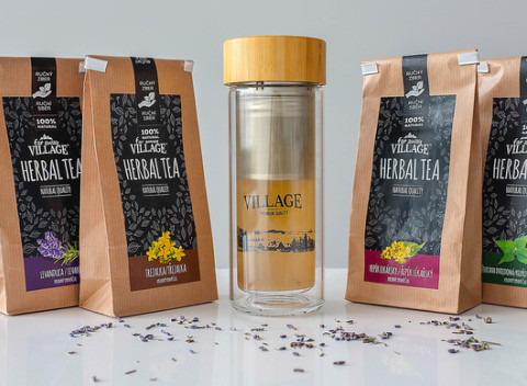 Liečivé bio čaje z ručne zbieraných byliniek zo Strážovských vrchov a termofľaša k tomu.