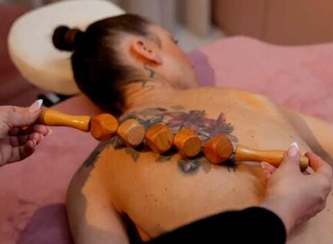 Celotelová alebo Brazílska maderoterapia v pohybovom štúdiu Bellezza a Armonia