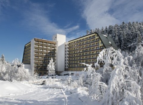 Vianočný pobyt na 6 nocí v Sorea Ľubovňa s PLNOU penziou, procedúrami, bazénom a programom.