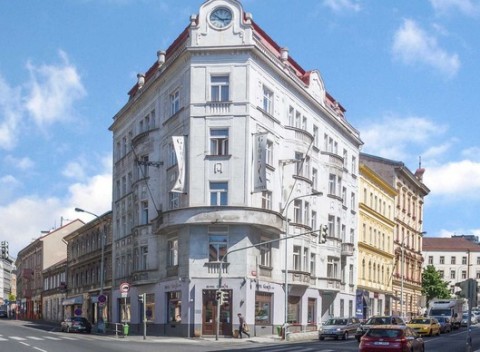 Novozrekonštruovaný hotel Gloria*** len 8 min. od centra Prahy s možnosťou plavby po Vltave.