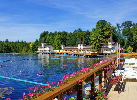 Skvelý Hévíz v útulnom apartmáne len kúsok od termálov s raňajkami a platnosťou do decembra 2019.