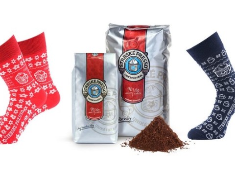 Vezmite 0,5 kg kávy Štrbské Presso a ponožky v hodnote 6,90 € dostanete zadarmo.