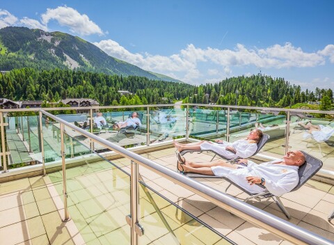 Rakúske Korutánsko 1 800 m n. m. v 4* Panorama Hoteli Turracher Höhe s wellness a polpenziou