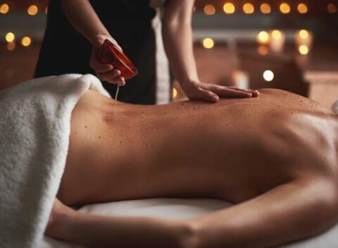 Exkluzívna thajská olejová masáž v jednom z najobľúbenejších salónov v centre mesta.