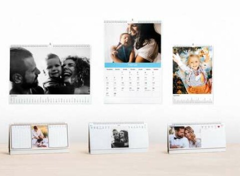 Stolové a nástenné fotokalendáre 2025 na pár klikov