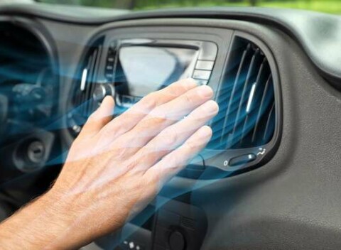 Dezinfekcia, servis a doplnenie klimatizácie v autoservise Good Boys v Devínskej