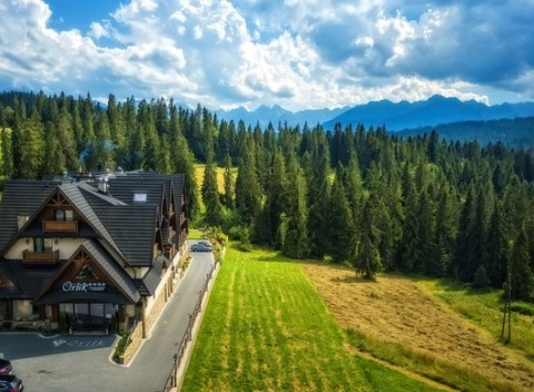 Najslnečnejšie obdobie roka v rozprávkovom penzióne Orlik**** v poľských Tatrách s wellness.