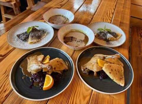 Kačacie hody pre 2 osoby v reštaurácii Lopárik - Pravé kačacie hody aj v reštaurácii Lopárik