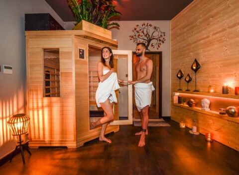 Romantické chvíle vo dvojici - privátny vstup do ZEN SPA s masážou a FLOAT terapiou