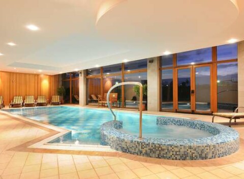 Romantický pobyt v Hoteli International**** pod štítmi Tatier s neobmedzeným wellness a vstupom do Thermal Parku Vrbov