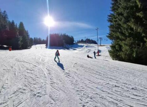 Lekcie lyžovania a snowboardingu na Donovaloch so skúseným inštruktorom