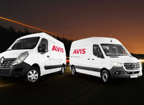 Prenájom úžitkových vozidiel od AVISu vrátane diaľničnej známky a možnosti vycestovať za hranice.